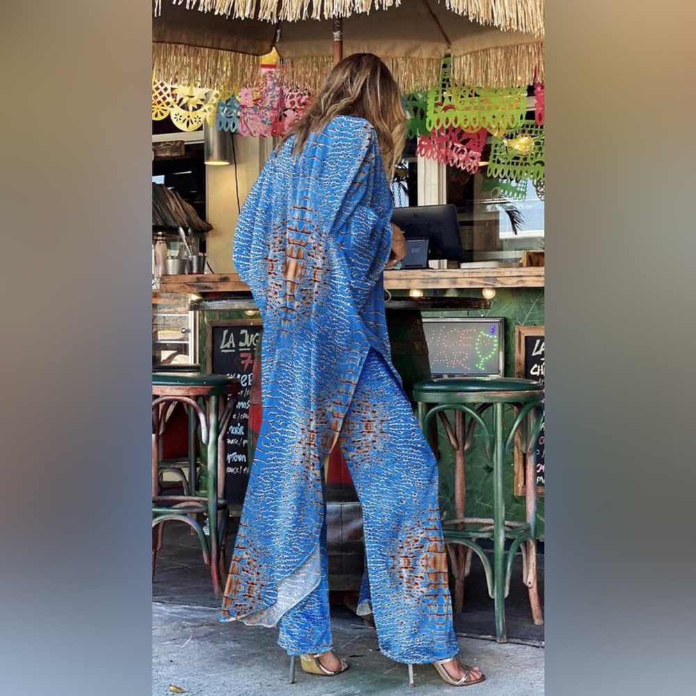 Luxury Two Piece Crocodile Pants Set Chiffon Kimono Kaftan Swimsuit Coverup. - Picture 3 of 14